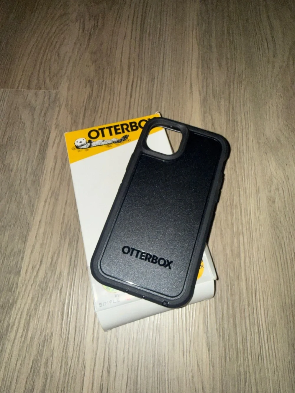 OtterBox Symmetry MagSafe iPhone 14 Plus Case Black Minimal Tech Accessory‎